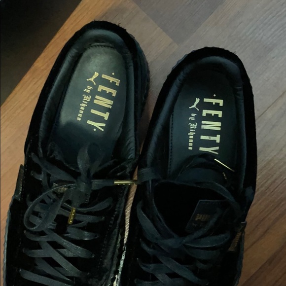 Fenty X Puma Velour Sneakers - Picture 3 of 7